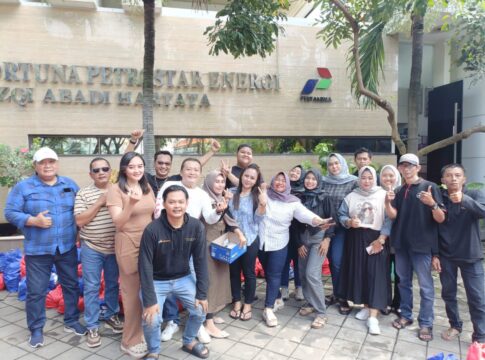 Bu Pipit, Istikomah Berbagi Kepada Sesama di Setiap Bulan Ramadhonan